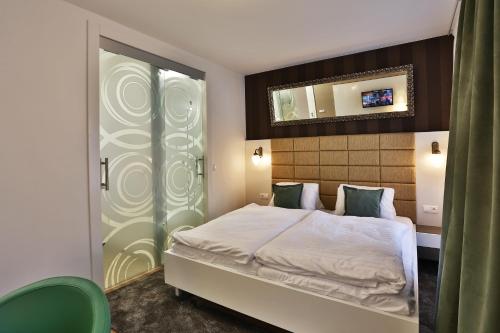VIP Apartments - image 3