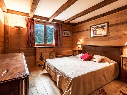 Appartement La Clusaz, 4 pièces, 8 personnes - FR-1-437-18