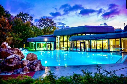 Gyógyfürdő, Thermalhotel Kemper in Erwitte