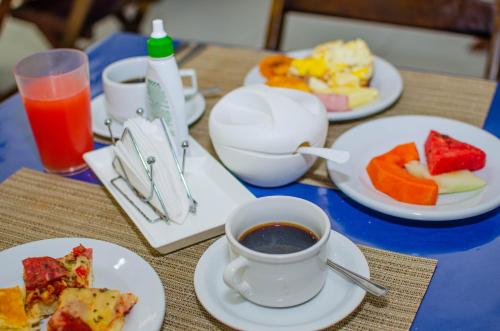 อาหารและเครื่องดื่ม, Pousada Morro Tropical in มอร์โร เดอซาโอ พอโล