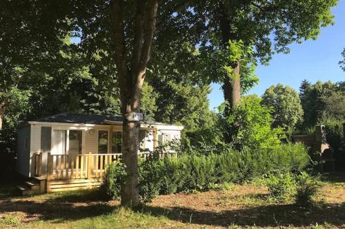 Bungalow climatisé dans un bel écrin de nature - Camping - Saint-Chéron