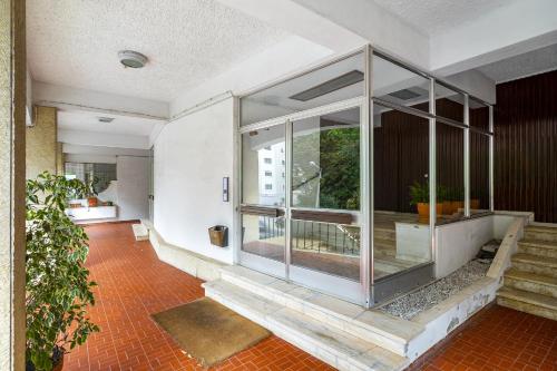 WHome Chic & Stylish Retreat in Estoril's Finest Location, Estoril (foto 9)