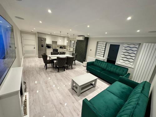 Luxury House - Apartment - Greenford