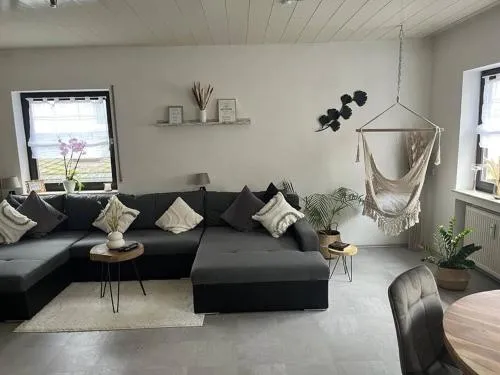 2-Zimmer Wohnung 80qm bis 4Pers. in Winningen, Deutschland