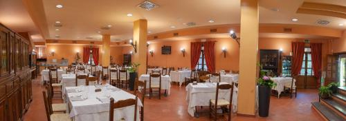 Hotel La Fattoria - 연회장