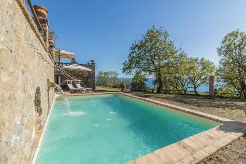 Il Casale del Sughereto in Bolsena