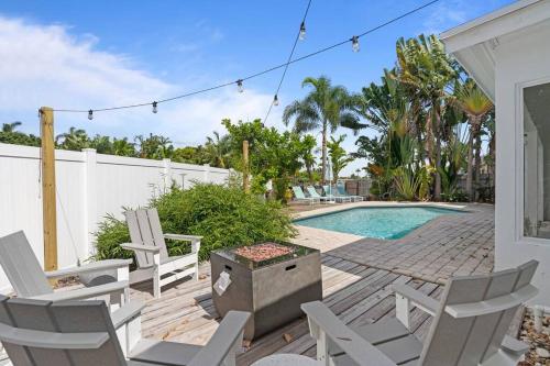 Waterfront-Heated Pool-Mini Golf-Game Room-2mi Beach in Fort Lauderdale, USA