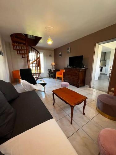 Létesítmények, Gîte du Coudray (Gite du Coudray) in Saint-Paterne-Racan