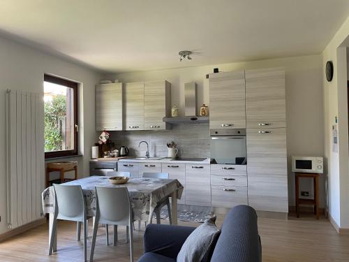  La casa del Conte - Feriolo di Baveno con giardino privato in Baveno