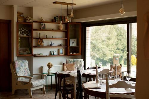 Étterem, Hostal de l'Aigua in Sant Llorenc de la muga