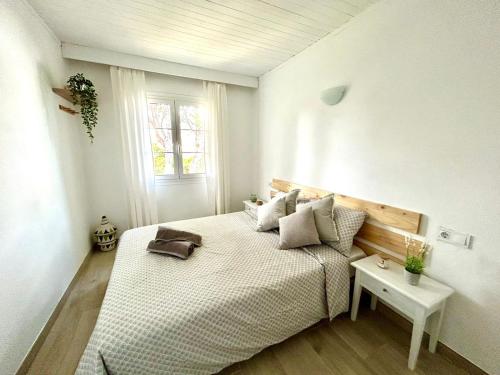 Menorca Chic Apartment Near Beach & Harbour 4