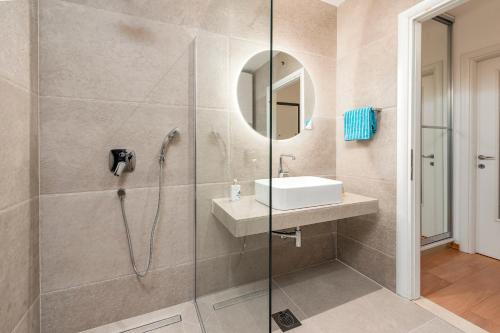 Apartment Adrian - image 11