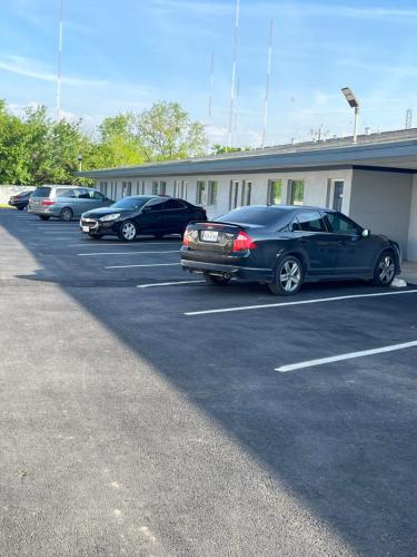 Broadway Inn Motel in San Antonio, USA