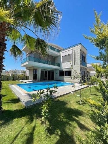 Premium Villa 1