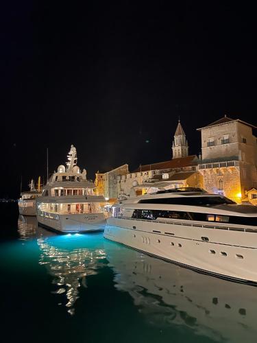 Zimmer Room Trogir Kastela Split – Kaštela, MD