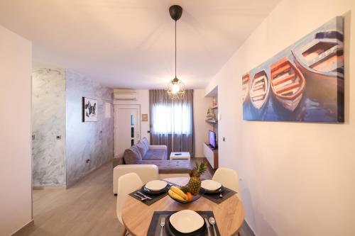COCO, Pirovac (fotografie 7)