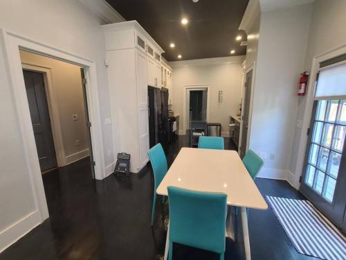 Atlanta Modern Beltline Bungalow in Atlanta University Center