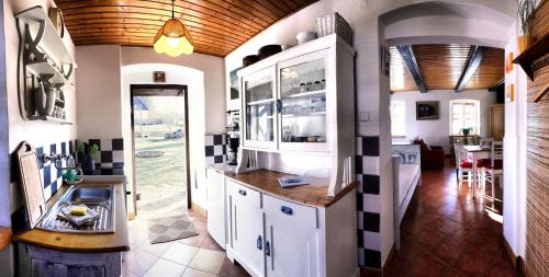 Létesítmények, Pension Laura in Chribska