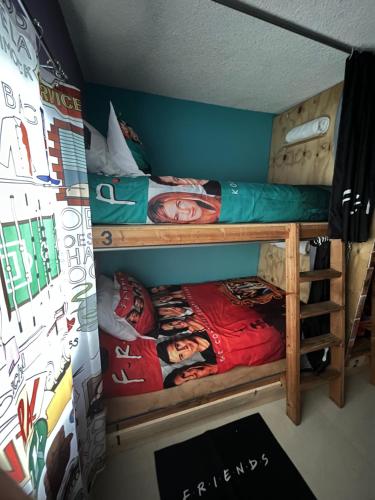 DICI Coliving Housing The Friends Room in Cabo San Lucas, Mexico