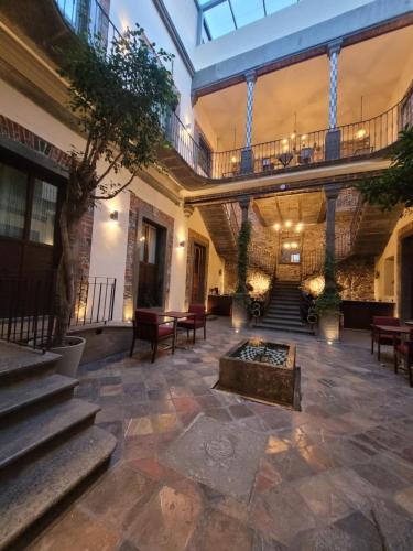 444706564 Milo Collection Hotel