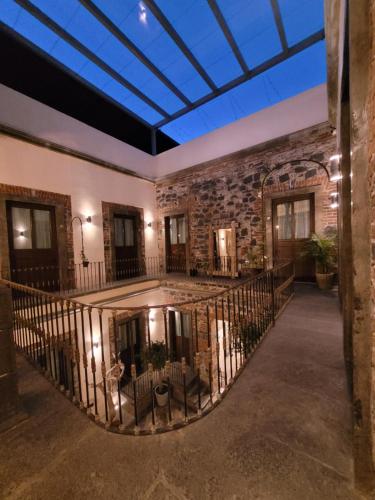 444706617 Milo Collection Hotel