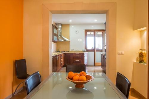 Carles - image 7