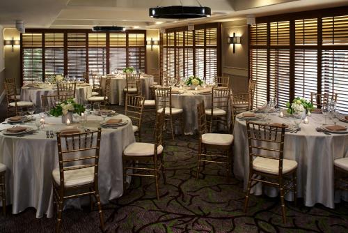 444743919 Kimpton Hotel Vintage Portland by IHG