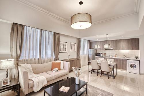 2 bedrooms, 3 beds