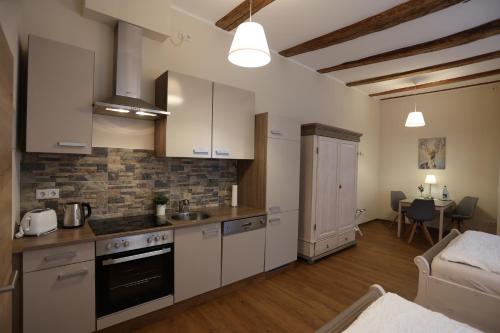 Kitchen, Pension Alte Scheune in Melsungen
