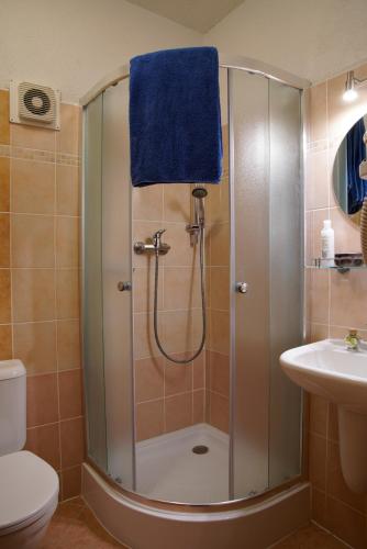 Superior Double or Twin Room with Balcony image 5