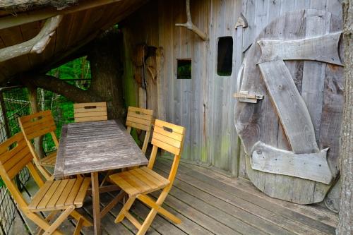 Dihan Evasion- Outdoor accommodations - image 9