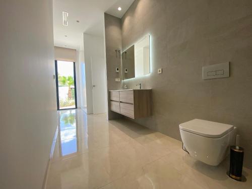 Luxurious Private Villa with heated pool on Golf Course, Las Colinas LC1 - Tap to explore photos