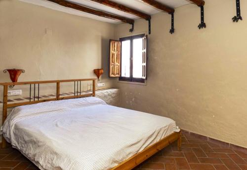 5 bedrooms villa with private pool furnished terrace and wifi at Benaocaz