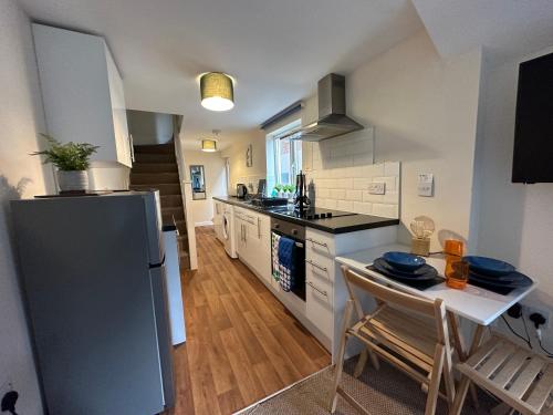 Number 3 Seafield - sleeps 4 - Grantham town