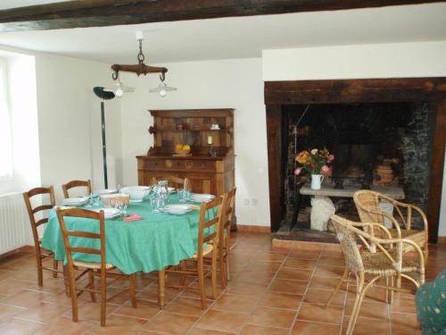 La chatellenie in Saint-Martin-le-Mault