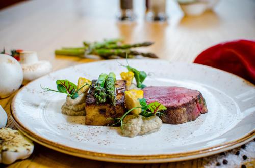 Vienna House Easy by Wyndham Bucharest Airport