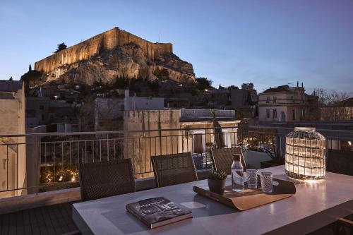 Plaka's Villa with Breathtaking Acropolis view - image 11