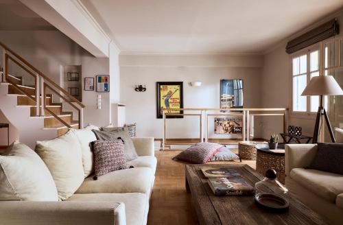 Plaka's Villa with Breathtaking Acropolis view - image 12