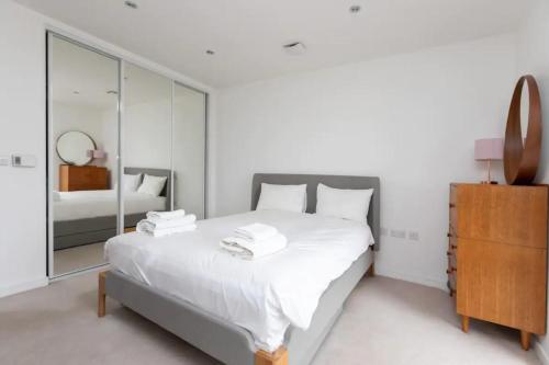 Modern & Spacious 1BD Flat with Balcony - Finsbury