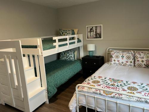 Downtown Delavan Lake Home in Delavan, USA