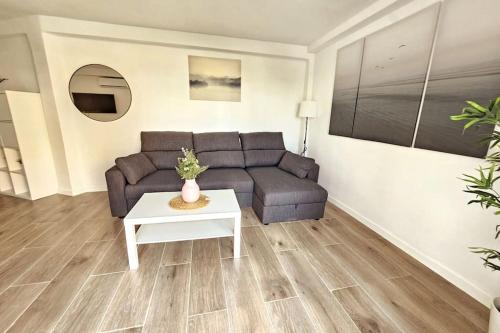 Apartamento con Playa del Arenal a los pies