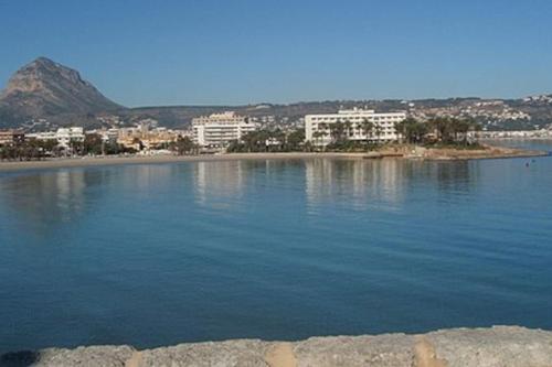 Apartamento con Playa del Arenal a los pies