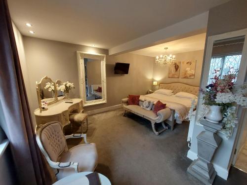 The Plough Inn & Restaurant - image 8
