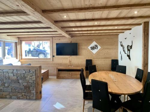 Spacious apartment in Chatel with ski-storage Chatel