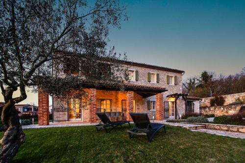 Villa Avalon - Luxury home with pool in the centre of Istria