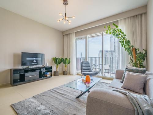 Fancy Apartment With Mesmerizing Canal Views, Dubai