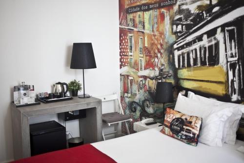 Double Room image 6