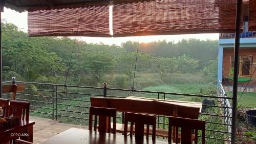 南吉仙 Sunny Eco Lodge 酒店 餐厅