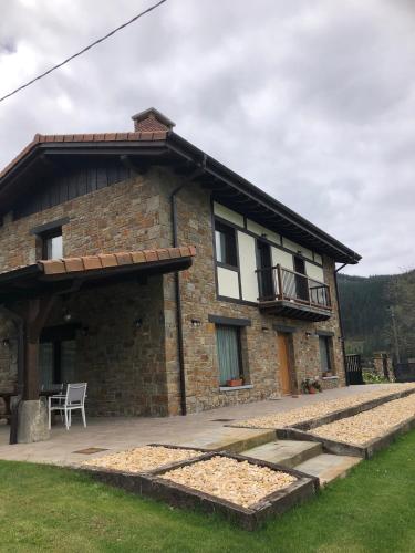 Casa Rural Launtzin Landetxea