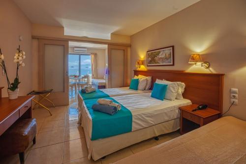 Elounda Water Park Residence Hotel - image 2